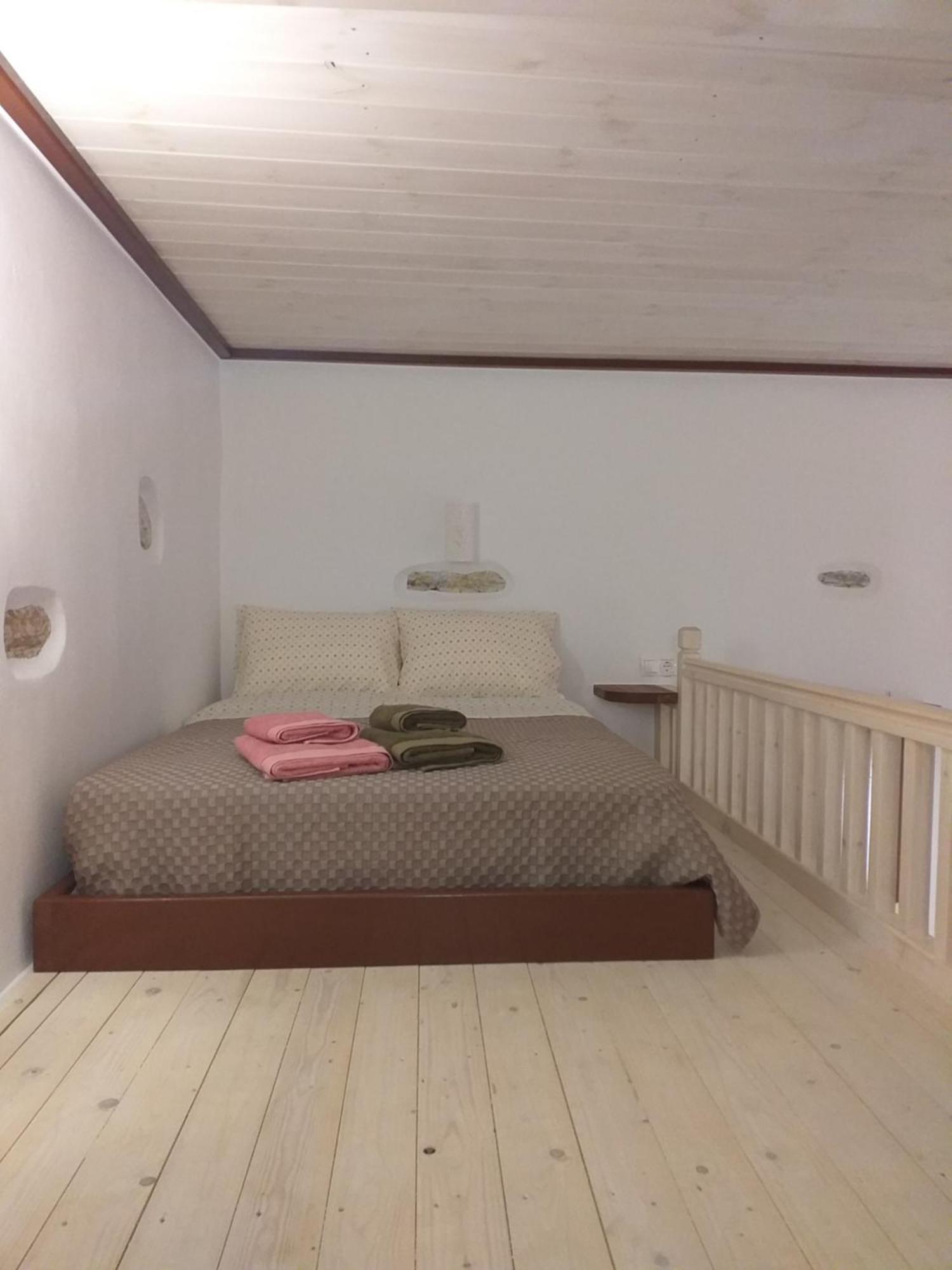 Imellos Apérathos Zimmer foto